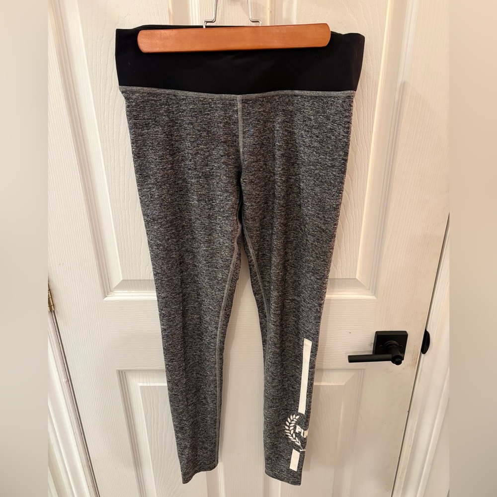 Victoria’s Secret Gray Leggings